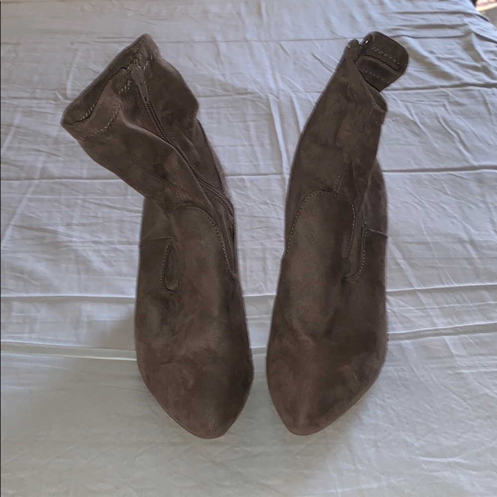 Boot heels